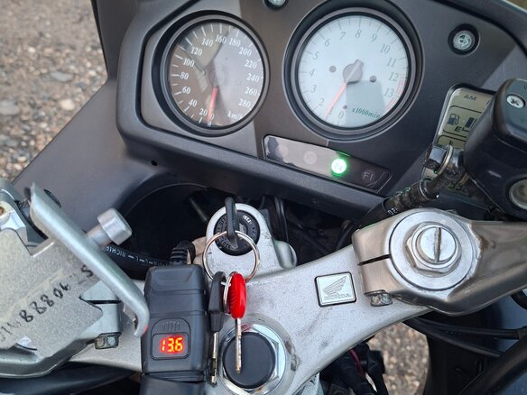 1999 Honda VFR 800, чёрный, 400000 рублей - вид 3
