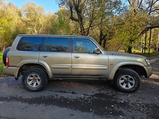 2004 Nissan Patrol V (Y61), золотистый, 1900000 рублей, вид 2
