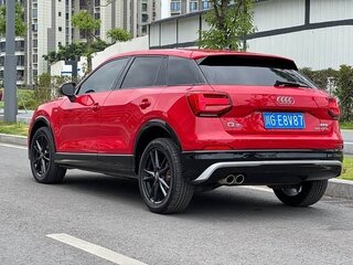 2022 Audi Q2 L 35 TFSI I Рестайлинг, красный, 1620000 рублей, вид 3