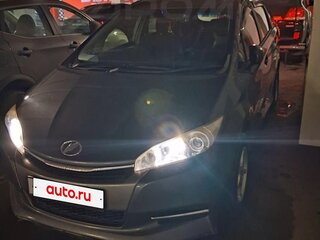 2012 Toyota Wish II Рестайлинг, серебристый, 1400000 рублей, вид 1