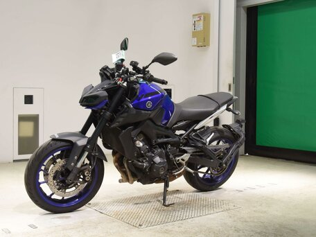 2017 Yamaha MT-09 (FZ-09), синий, 799000 рублей, вид 4