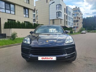 2019 Porsche Cayenne III, чёрный, 5350000 рублей, вид 2