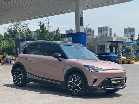 2026 Smart #1 66 kWh, красный, 3730000 рублей - вид 2