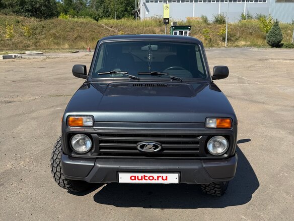 2019 Lada (ВАЗ) 2121 (4x4) Urban I Рестайлинг (2020), серебристый - вид 1