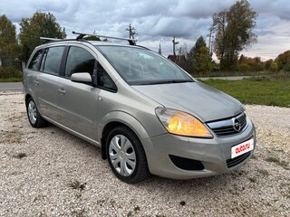 2008 Opel Zafira B, бежевый, 530000 рублей, вид 2