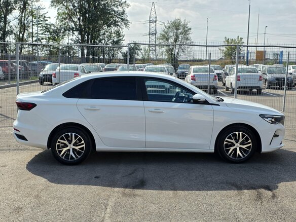 2024 Geely Emgrand II, белый - вид 5