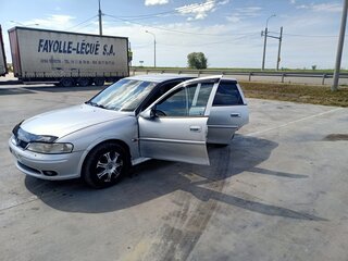 2001 Opel Vectra B Рестайлинг, серебристый, 270000 рублей, вид 2