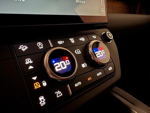 2026 Land Rover Defender 110 II, чёрный - вид 17