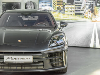 2026 Porsche Panamera 4 III, серый, 21790000 рублей, вид 2