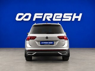 2020 Volkswagen Tiguan II Рестайлинг, серый, 2999077 рублей, вид 4