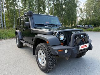 2012 Jeep Wrangler III (JK), зелёный, 3200000 рублей, вид 1