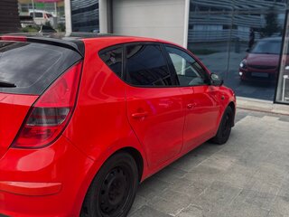 2010 Hyundai i30 I Рестайлинг, красный, 700000 рублей, вид 5