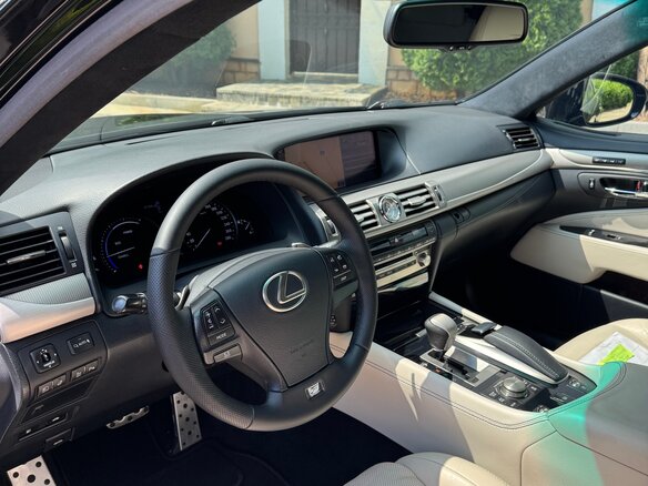 2012 Lexus LS 600h IV Рестайлинг 2, чёрный, 3050000 рублей - вид 13