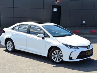 2023 Toyota Corolla XII (E210), белый, 1690000 рублей, вид 5