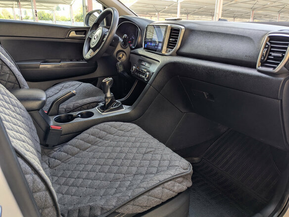 2019 Kia Sportage IV Рестайлинг, белый, 1794900 рублей - вид 10
