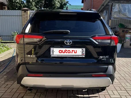 2023 Toyota RAV4 V (XA50), чёрный, 3190000 рублей, вид 5