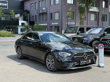 2023 Mercedes-Benz E-Класс 350 V (W213, S213, C238) Рестайлинг, белый, 5590000 рублей, вид 3