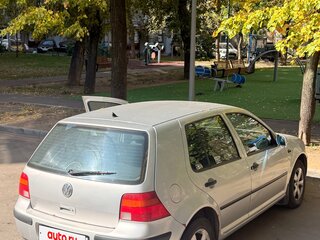 2001 Volkswagen Golf IV, белый, 200000 рублей, вид 4