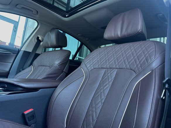 2019 BMW 5 серии 530i xDrive VII (G30/G31/G38), чёрный - вид 1