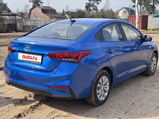2018 Hyundai Solaris II, синий, 1230000 рублей, вид 4
