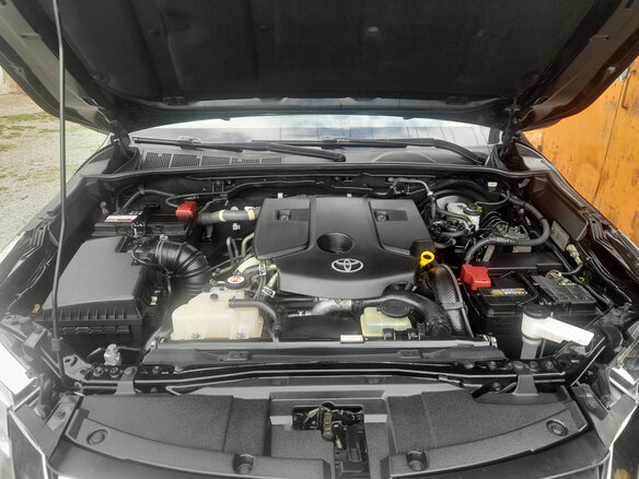 2017 Toyota Fortuner II, чёрный, 3200000 рублей - вид 10