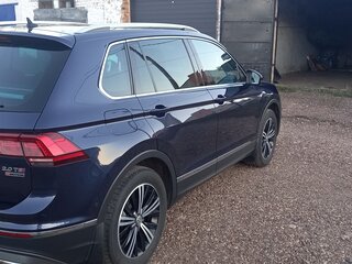 2017 Volkswagen Tiguan II, синий, 2780000 рублей, вид 4
