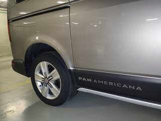 2021 Volkswagen Multivan T6 Рестайлинг, коричневый, 10000000 рублей, вид 5