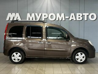 2012 Renault Kangoo II, коричневый, 990000 рублей, вид 3