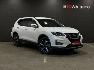 2021 Nissan X-Trail III Рестайлинг, белый, 2649000 рублей, вид 3