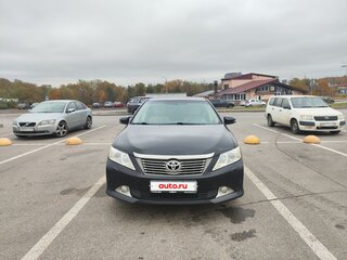 2011 Toyota Camry VII (XV50), чёрный, 1400000 рублей, вид 2