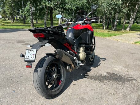 2025 Ducati Multistrada V4, красный, 3600000 рублей, вид 3