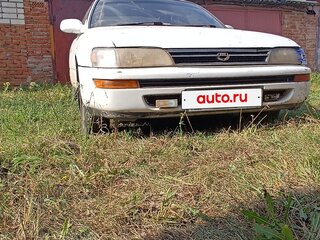 1993 Toyota Corolla VII (E100), белый, 189000 рублей, вид 2
