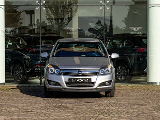 2012 Opel Astra H Рестайлинг, серебристый, 785000 рублей, вид 2
