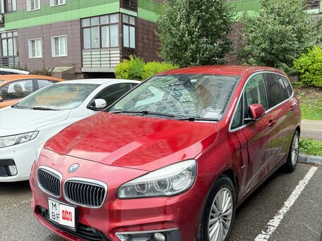 2015 BMW 2 серии Gran Tourer Gran Tourer 218i F46, красный, 1450000 рублей, вид 1