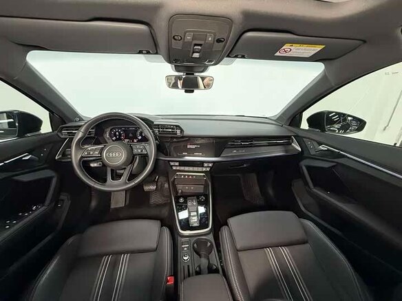 2023 Audi A3 Sportback 35 TFSI IV (8Y), зелёный, 1860000 рублей - вид 9