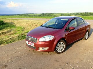 2011 Fiat Linea, красный, 800000 рублей, вид 1