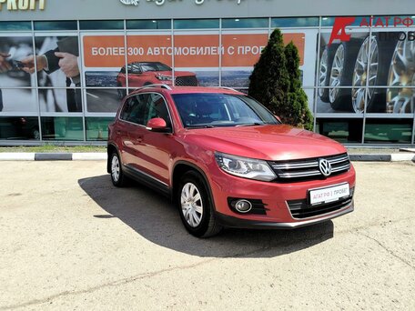 2011 Volkswagen Tiguan AMT I, красный, 1009000 рублей, вид 3