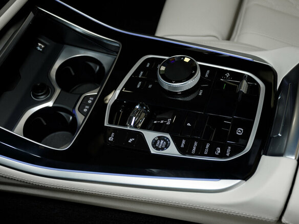 2026 BMW X5 40i IV (G05/G18) Рестайлинг, чёрный, 14555000 рублей - вид 13