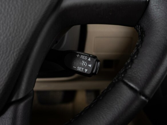 2011 Lexus RX 270 III, бежевый - вид 21