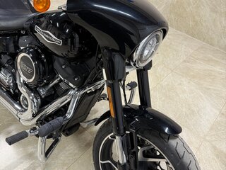 2020 Harley-Davidson Sport Glide, чёрный, 1800000 рублей, вид 3