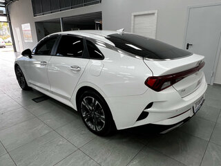 2020 Kia K5 III, белый, 2500000 рублей, вид 3
