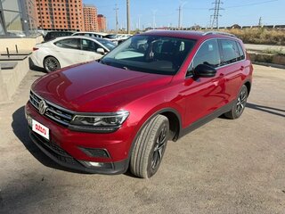 2019 Volkswagen Tiguan II, красный, 2255000 рублей, вид 1