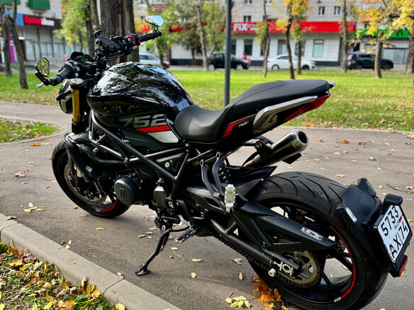 2025 Benelli 752 S, чёрный, 600000 рублей - вид 3