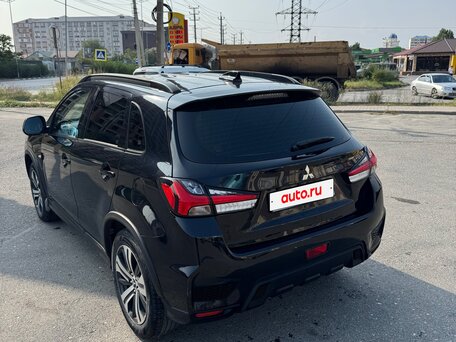 2020 Mitsubishi ASX I Рестайлинг 2, чёрный, 1850000 рублей, вид 3