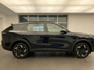 2026 Omoda C7, чёрный, 3499000 рублей, вид 3