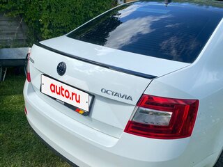 2016 Skoda Octavia III (A7), белый, 1500000 рублей, вид 4