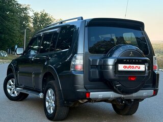 2012 Mitsubishi Pajero IV Рестайлинг 1, серебристый, 1750000 рублей, вид 5