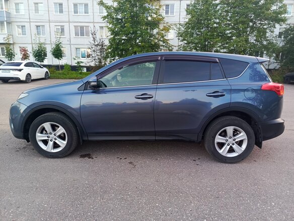 2013 Toyota RAV4 IV (XA40), серый, 1450000 рублей - вид 12