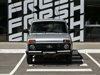 2018 Lada (ВАЗ) 2131 (4x4) I, серебристый, 639000 рублей, вид 3