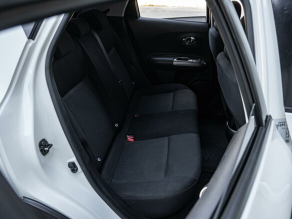 2013 Nissan Juke I, белый - вид 6